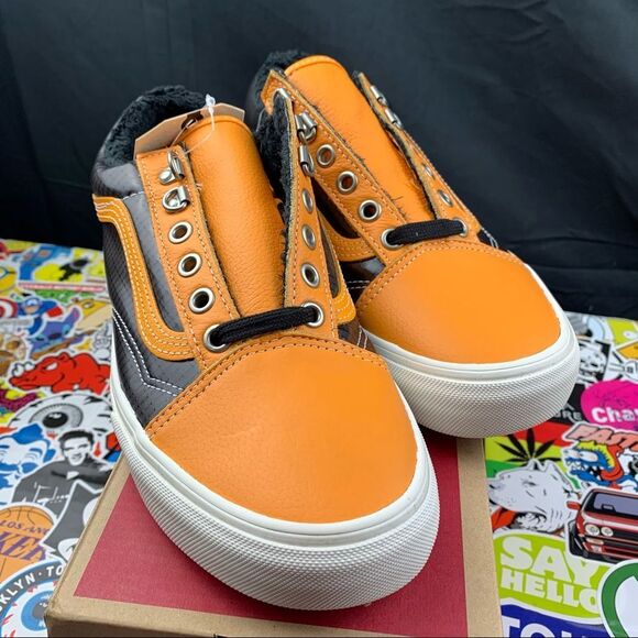 Vans Old Skool MTE Apricot Fur Womens Sneakers - Picture 6 of 11